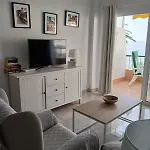 Апартаменти Acapulco Playa 210 *