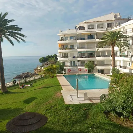 Acapulco Playa 210 * Нерха