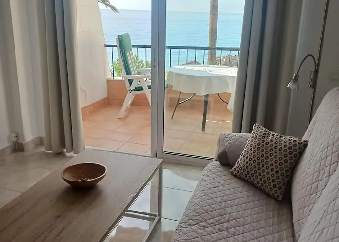 Acapulco Playa 210 * Нерха